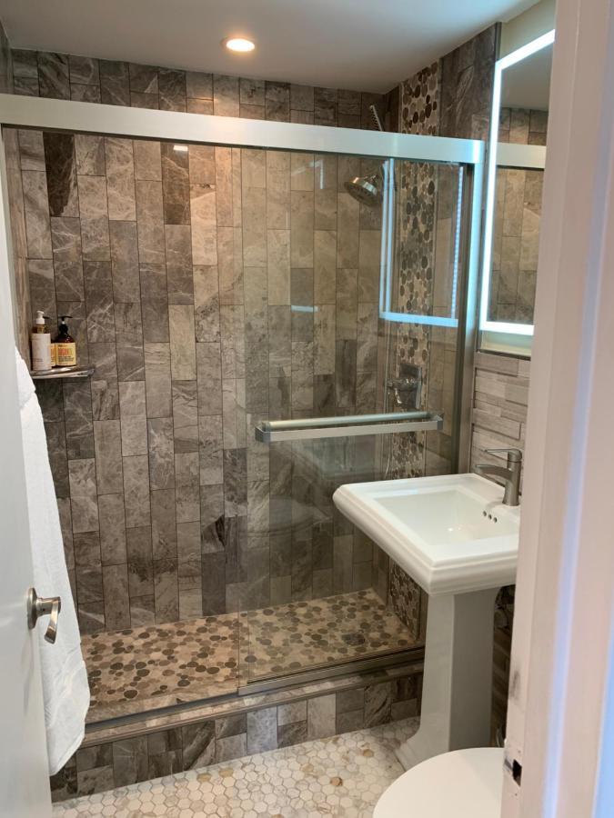 Just Renovated 3 Br/2Bath/ Parking+ Downtown View Apartman AtlantaAtlanta  Kültér fotó