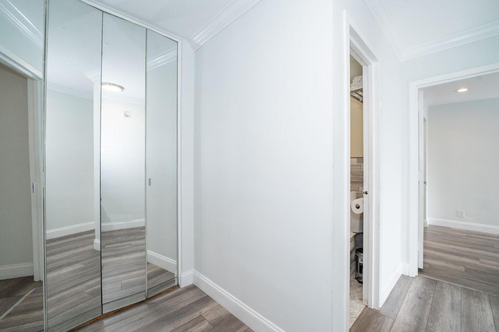 Just Renovated 3 Br/2Bath/ Parking+ Downtown View Apartman AtlantaAtlanta  Kültér fotó