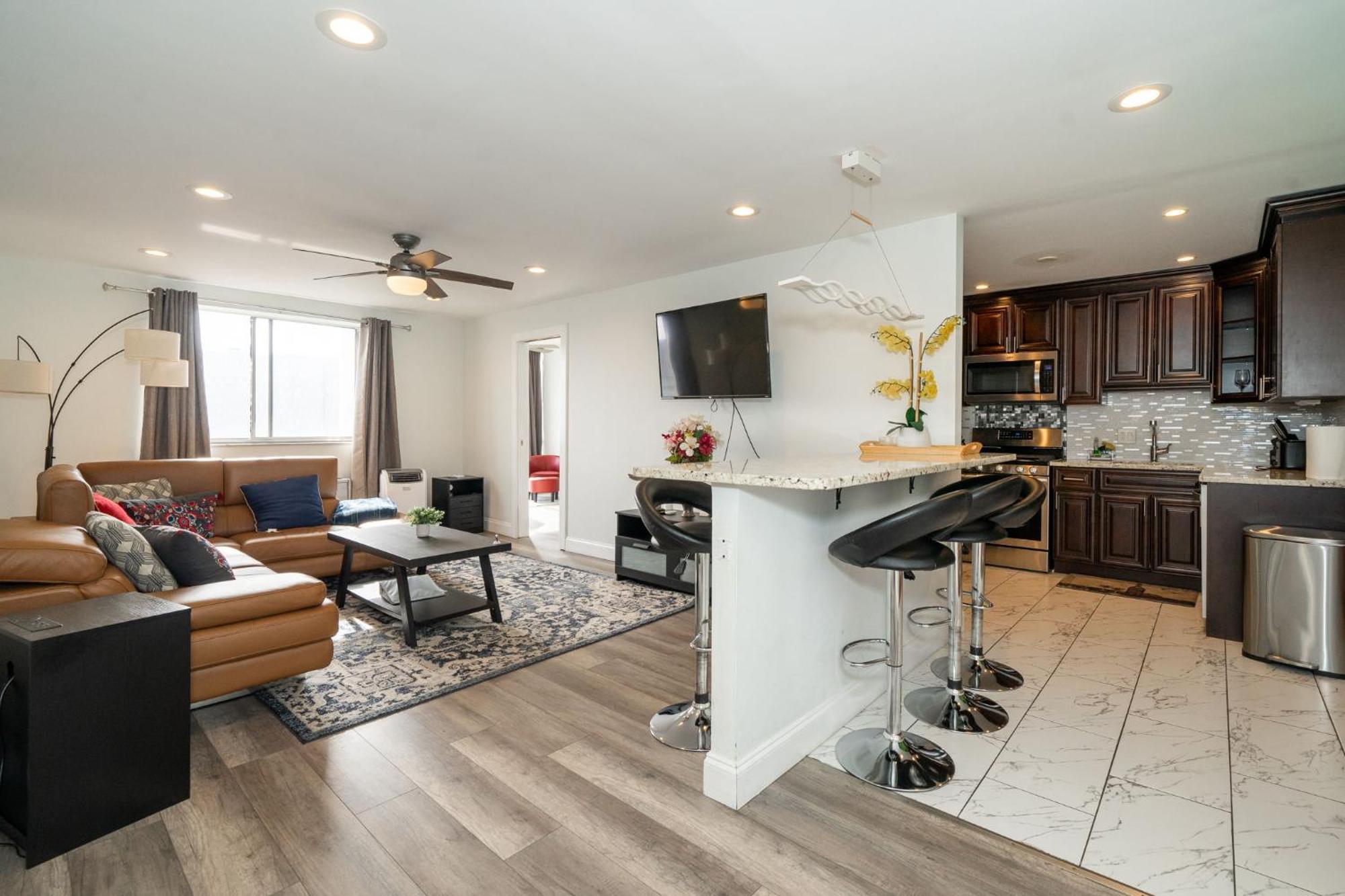 Just Renovated 3 Br/2Bath/ Parking+ Downtown View Apartman AtlantaAtlanta  Kültér fotó